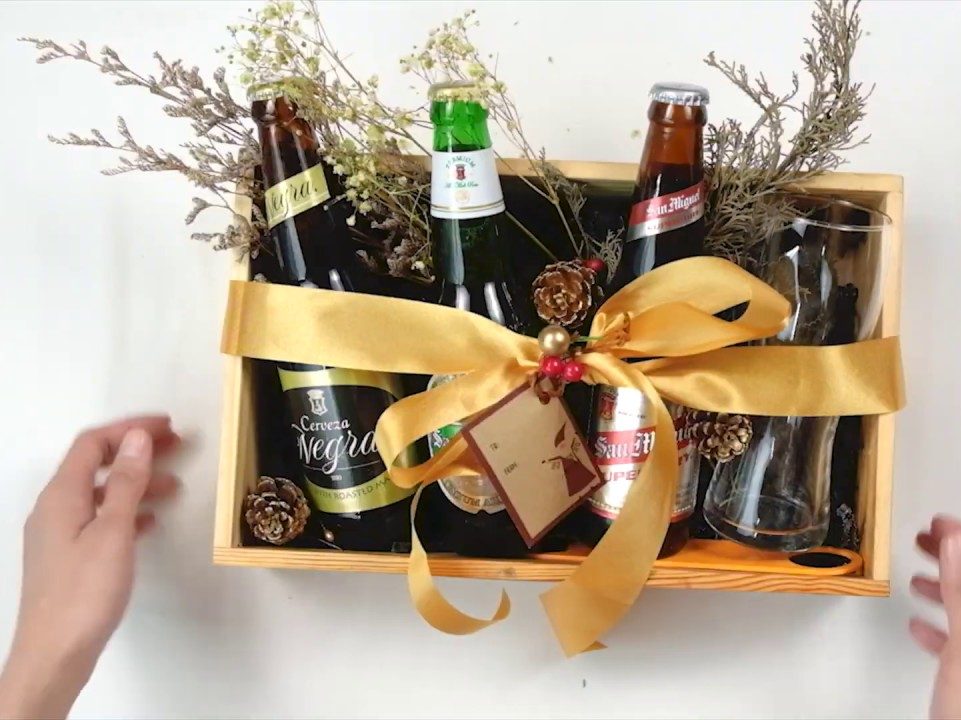 beer in the box with bow as gift 