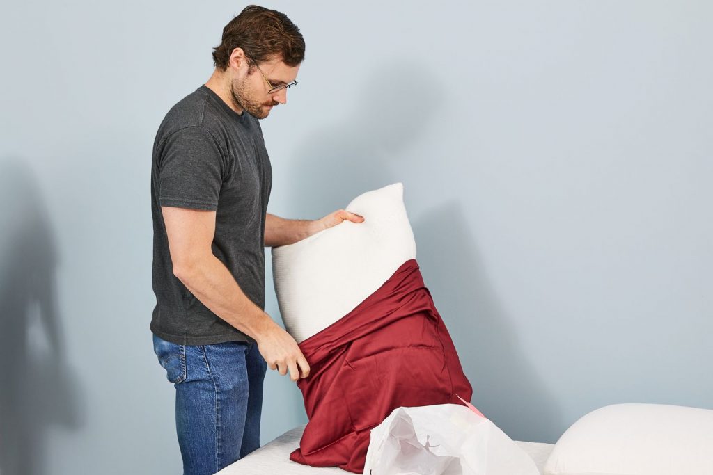 The choice of stylish, elegant and comfortable pillowcases online stores offer these days is huge, and while this is of vital importance for the look of your bedroom, you also shouldn't neglect their size. The size of the pillow cover should perfectly fit the size of your pillows to help you obtain the needed effect. 